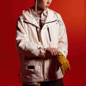 白色校服夹克